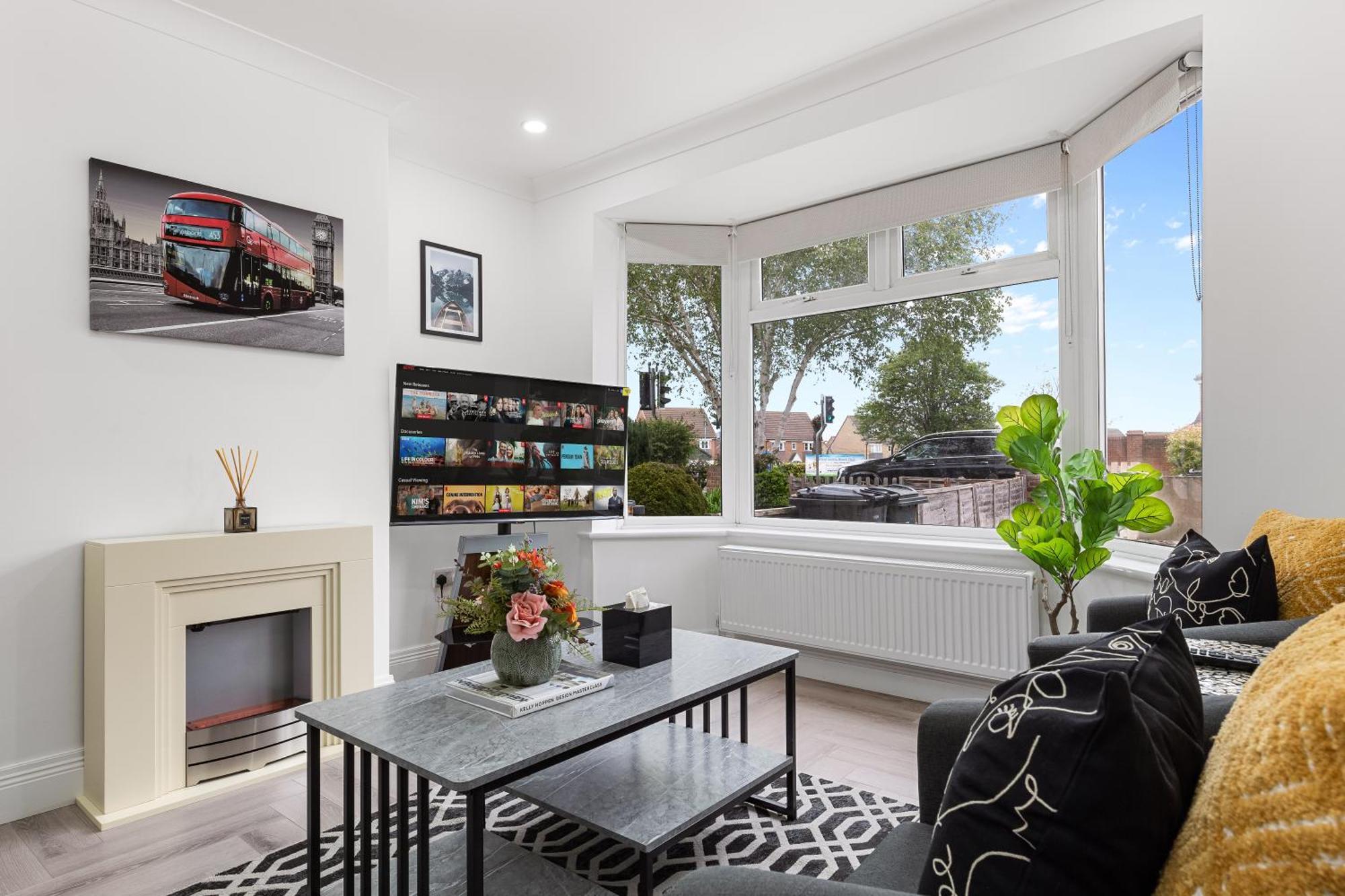 3 Bedroom House Close To Dartford Station Exterior photo